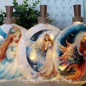 ANGEL Light-Up Bottle, Angel Lit Bottle, Lighted Decor, Lighted Decoration, Angel Lover Gift, Angel Night Light, Angel Decoration,Angel Gift