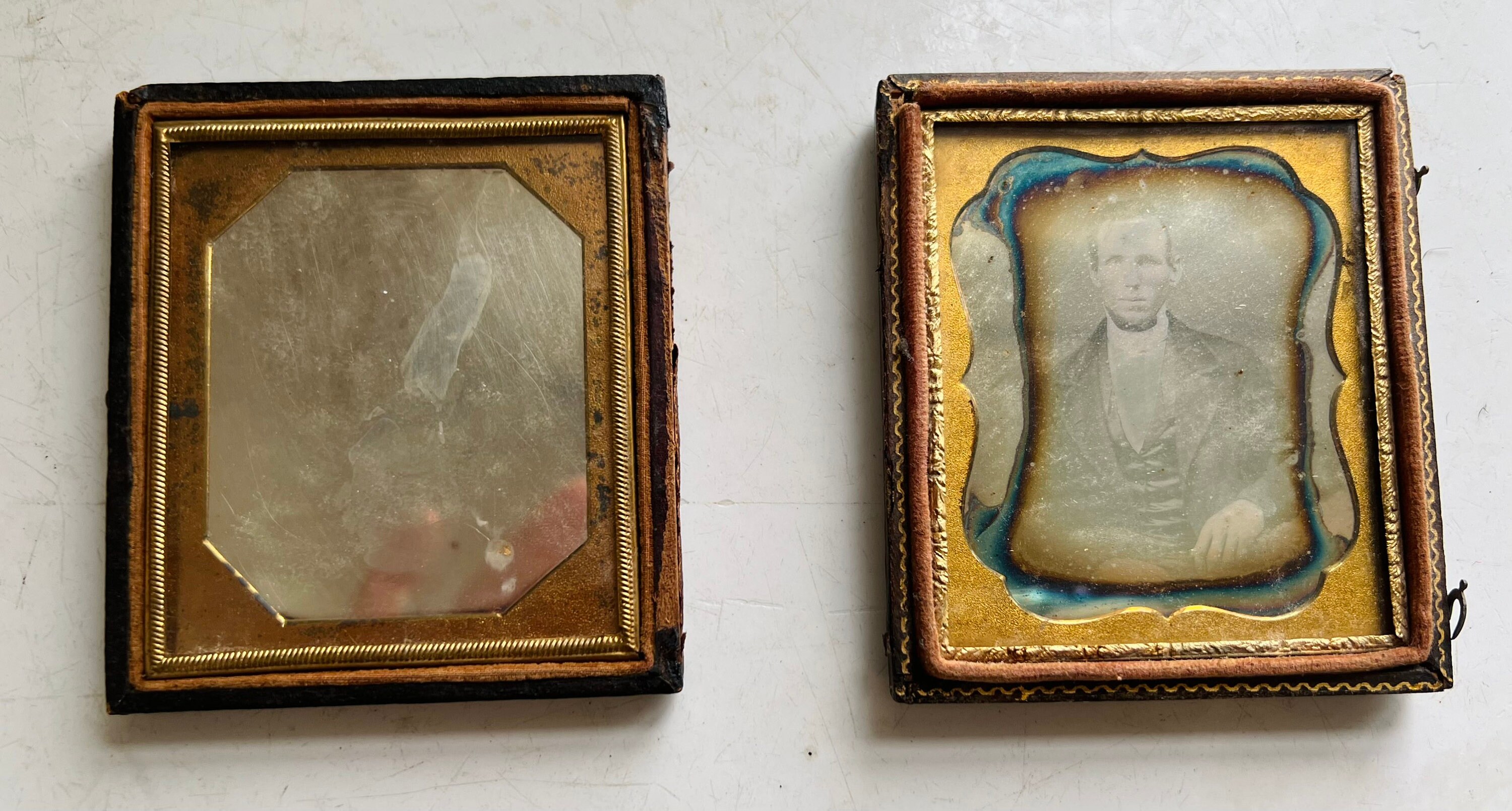 Visual Arts Frames Lot of 4 Antique Daguerreotype Half Cases Picture