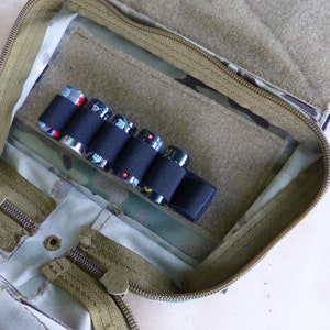 CR123 battery organiser