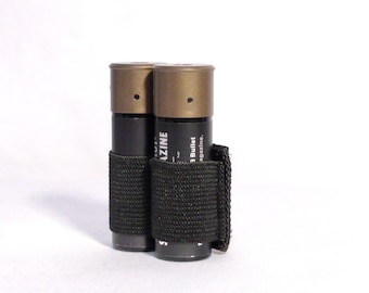 Shotgun shell holder, pouch for 2 shells