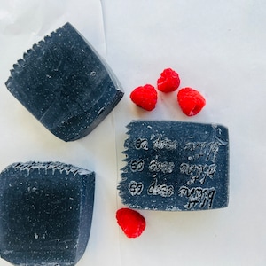 Charcoal Soap // Essential Oil Soap // Activated charcoal soap // Facial Bar Soap // natural face soap //acne soap// facial soap