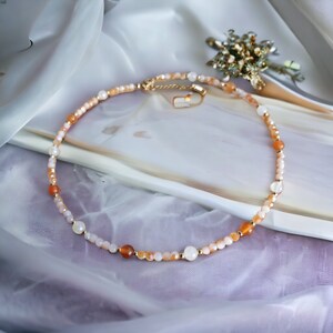 Gargantilla de mujer en Cornalina de 4 y 6 mm Best seller Charms muy chic y distinguidos y cierre de acero inoxidable
