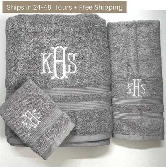 Personalized Bath Towel Set, Monogram Towel Set, Custom Embroidered Towels, Wedding Gift, Housewarming Gift, Couples Gift, Luxury Towel Set