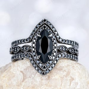 3PCS Gothic Marquise Onyx Black Engagement Ring Set, Black Gold Onyx Promise Ring Guard Spacer, Vintage Black Gold Wedding Ring Gift for Her