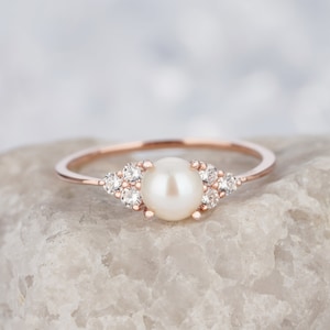 Vintage Seawater Pearl Engagement Ring,14K Rose Gold June Birthstone Pearl Promise Anniversary Ring, Mother of Pearl Ring Gift For Women