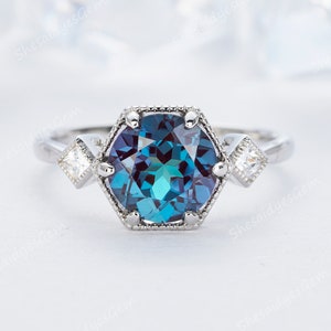 Vintage Alexandrite Engagement Ring, Unique White Gold Alexandrite Promise Wedding Ring, Round Cut Alexandrite Ring, Three Stones Ring