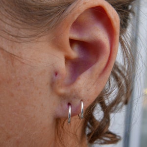 Silver Earrings | Ear Piercing | 925 Sterling Silver | hand-made | Daith Piercing | 9 mm diameter - 1,2 mm thickness | sold individually