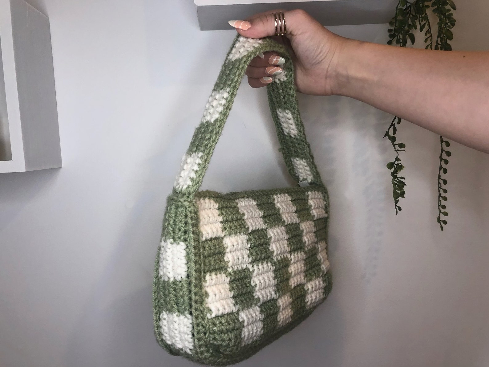 checkerboard crochet bag