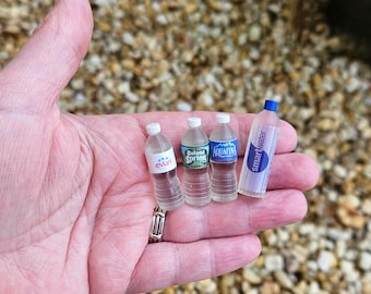 Mini Water bottle, 1:6 scale Prop