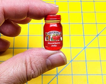 Mini Smuckers Jelly Jar, 1:6 scale