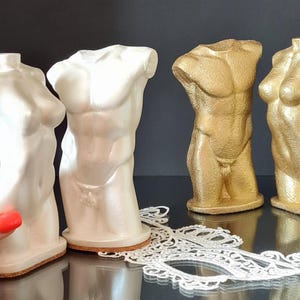 Skulpturen der Liebenden, Paar, Die Energie der Liebe, Weibliche Skulptur, Männlicher Torso, Statuen der Liebe, Manifestation der Liebenden, Magische Energie der Liebe