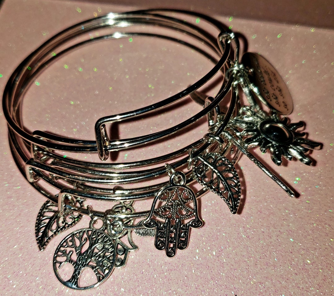 Set of 5 Stackable Bangle Bracelets - Etsy