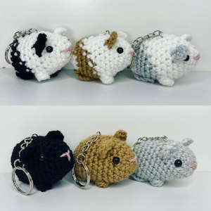 Crochet Guinea pig keyring