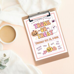 Puede incluir: Un folleto rosa y amarillo con un fantasma y calabazas de dibujos animados anunciando un evento Trunk or Treat en Blooming Harmony Academy el martes 31 de octubre de 6 a 9 pm. El folleto enumera actividades que incluyen un concurso de decoraci&oacute;n de autom&oacute;viles, dulces, rifa, m&uacute;sica en vivo y camiones de comida.