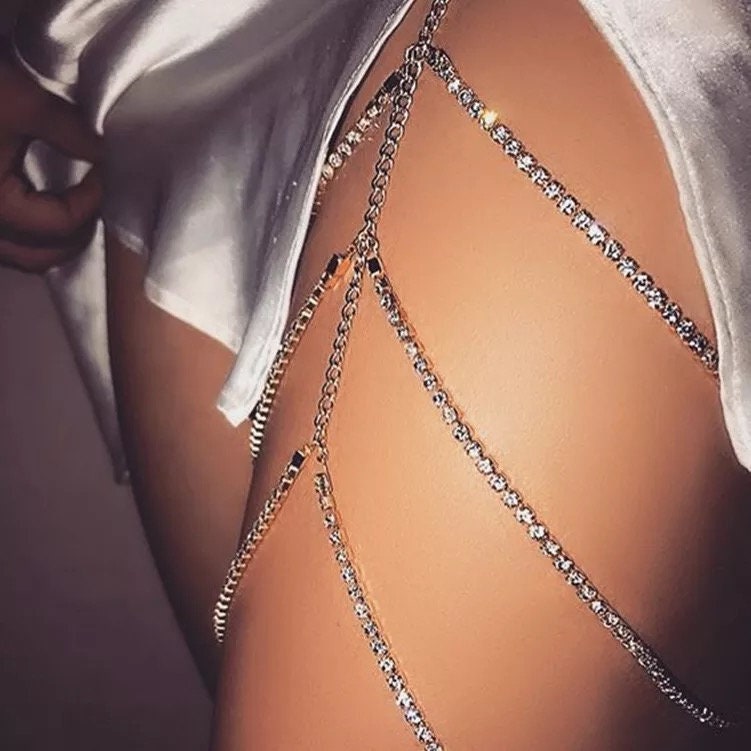 Deyuer Body Chain Sexy Wild Jewelry Accessories Chest Cross Style Beach  Nightclub Bikini Body Chain for Dancing