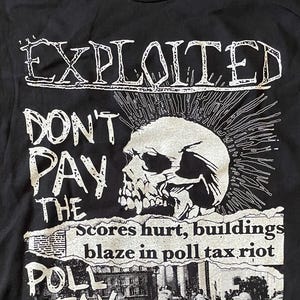 Camiseta Exploited (Preta) Punk Hardcore Reino Unido 82