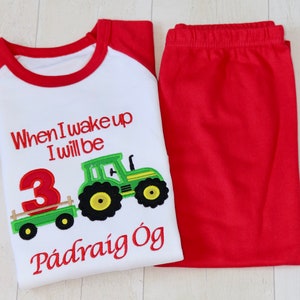 Conjunto de aniversário de trator | Conjunto Vermelho Personalizado | Celeiro | Conjunto de aniversário | Animais | Primeiro Aniversário | Segundo aniversário | Agricultor