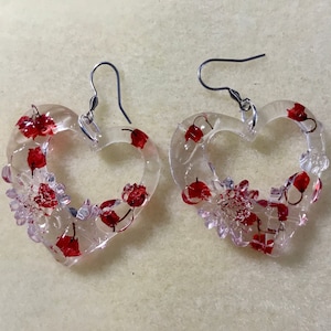 Lillies of the Valley Natural Dry Flower Resin Earrings – Handmade Unique Gift, Approx. 1 Inch Diameter, Comes in Gift Box