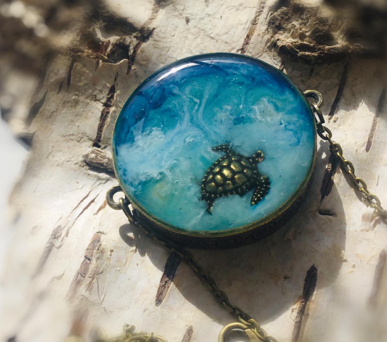 Turtle and the Ocean Necklace – Epoxy Resin Pendant with Watercolor Ocean & Antique Bronze Frame – Handcrafted Ocean Jewelry