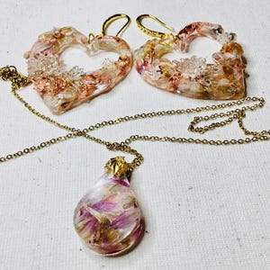 Real Rose Petal Jewelry Set – Heart Earrings & Teardrop Necklace with Gold Chain | Resin Floral Jewelry | Romantic Handmade Gift for Her
