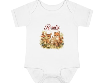 Body de bebé personalizado con animales del bosque, ideal como regalo para baby shower.