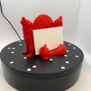 Porta-cartões de visita Wolf - Acessório de mesa exclusivo, decoração de escritório com tema de lobo, exibição de cartões elegante, presente para amantes de lobos
