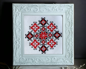 Pieza de bordado - Escandinavo / Patrón tradicional / Negro y rojo