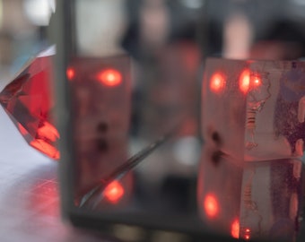 cube brooches, epoxy, sensor, optic, optoelectronic, jewellery, transparent, light scultptures, şeffaf semiconductors