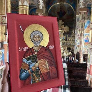 Handmålad ikon av Sankt Menas: Bysantinsk religiös konst i 24 karat guld