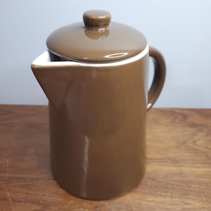 Alfred Sung Home Brown Ceramic Coffee Pot 6.5&quot; Tall Modernist Pitcher Teapot Minimalist Glaze Vintage Midcentury Style Serveware