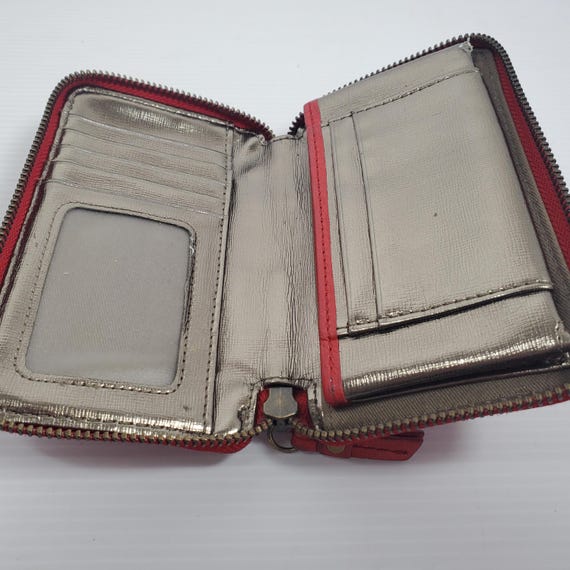 Fossil Red Leather Zip Around Wallet Issue No. 19… - image 6
