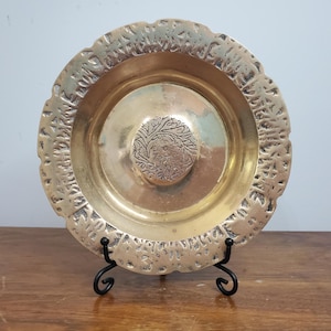VTG Korean Brass Dish 7&quot; Etched Metal Bowl with Raised Floral Motif Decorative Plate Boho Antique Style Trinket Catchall Tray
