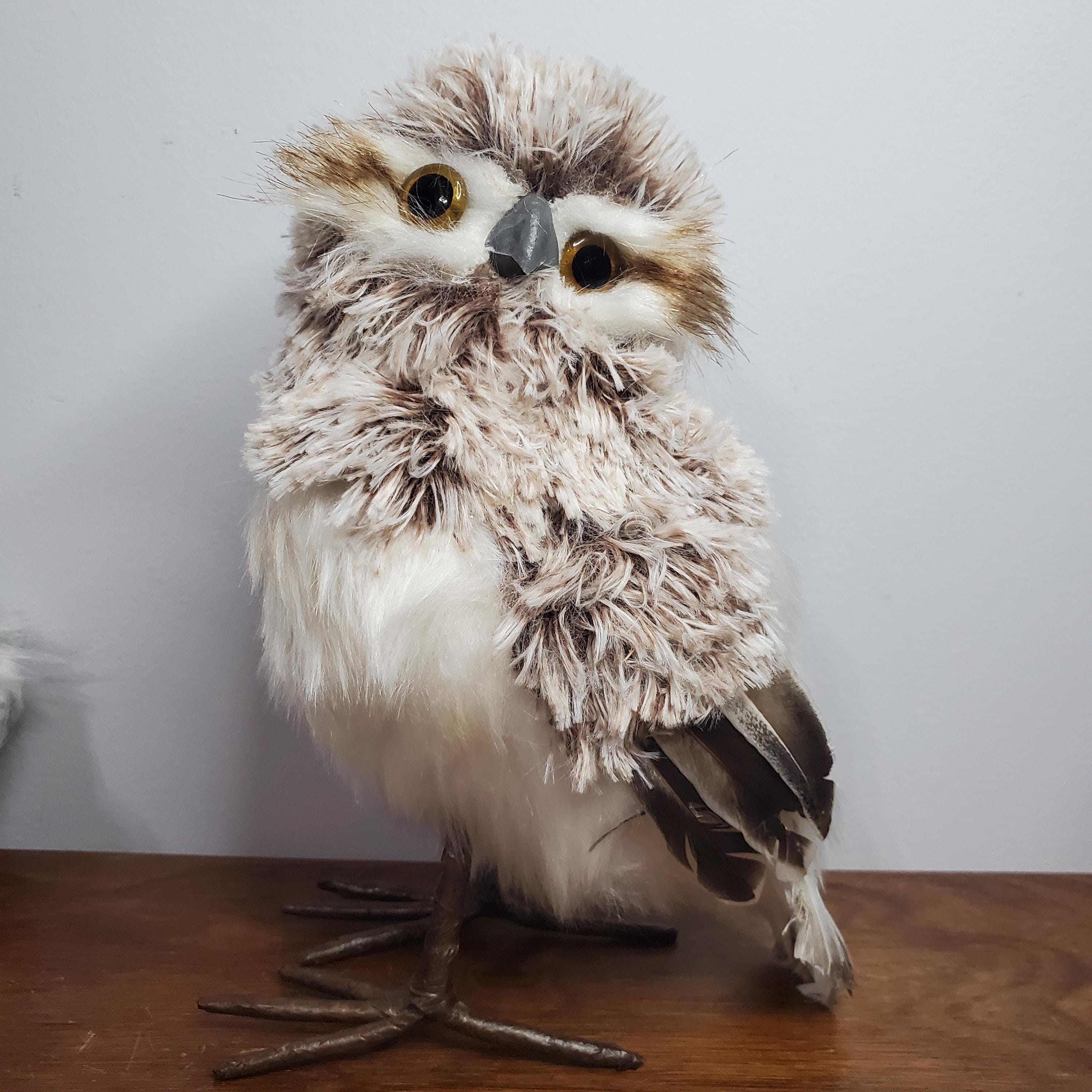 VTG Style Feather Faux Fur Owl Figurines Set of 4 Rustic Woodland