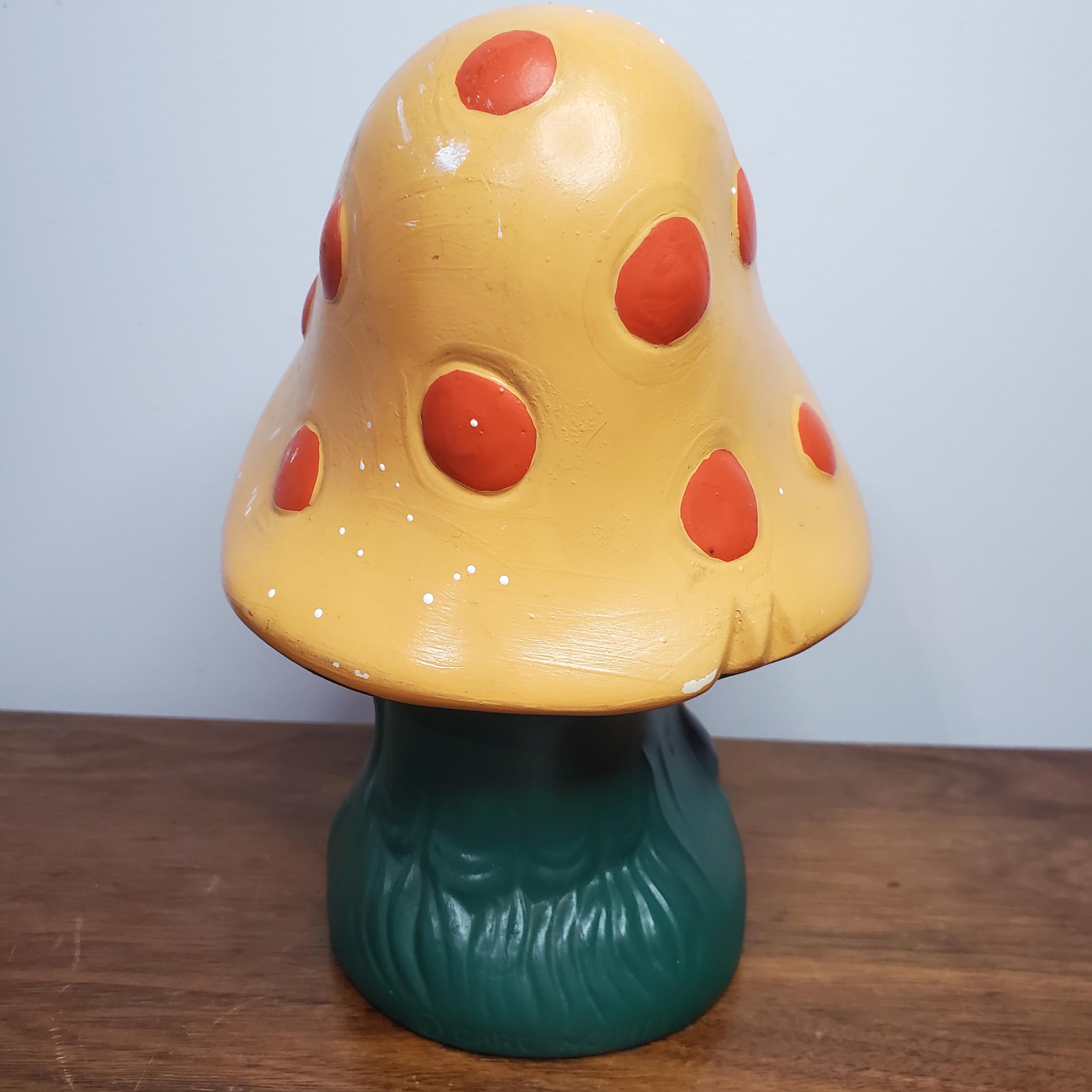 VTG 1977 セラミック製 キノコの下のネズミの置物 サイン入り Vicki