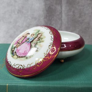 Vintage Schmuckbox für Paare, weinrot und gold, Porzellan mit Deckel und Füßen - Japan Giftcraft - Romantisches Eitelkeitsdekor