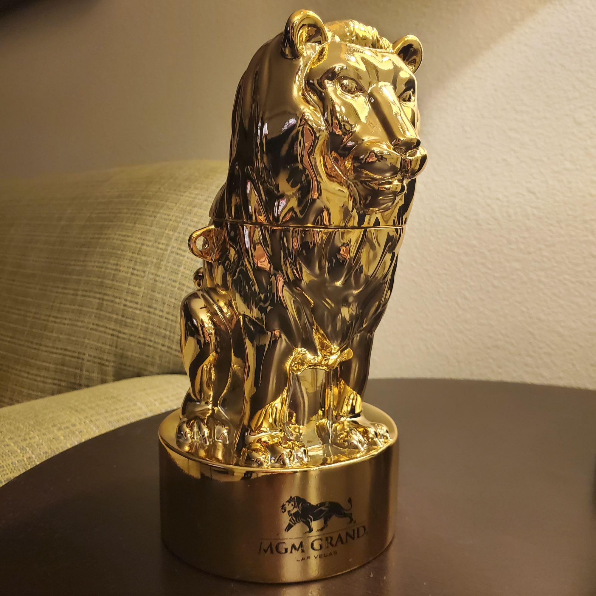 MGM Grand Gold Lion Drink Vessel – Promovessel Las Vegas