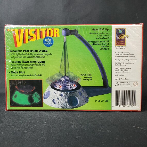 The Visitor UFO Toy 1997 Damert Co New in Box | Magnetic