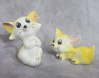 Salero y pimentero vintage de gato japonés de cerámica amarilla, par de gatitos kawaii, figura de gato de mediados de siglo de los años 50, decoración retro de cocina
