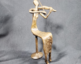 Escultura de violinista de bronce brutalista vintage, figura de músico modernista abstracto, arte de bronce de mediados de siglo, estatua de 8 pulgadas