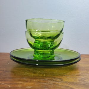 VTG Duralex France Green Glass Dessert Bowls and Plates Set Emerald Retro Snack Set Boho Kitchen Decor Cottagecore Tempered Glassware