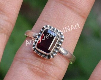 Red Garnet Ring, 925 Sterling Silver Ring, Silver Garnet Ring, Handmade Ring, Silver Ring, Women Ring, Gemstone Ring, Gift For Her.