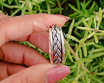 Sterling Silver Ring, Silver Celtic Ring, Spinner Ring, Celtic knot Spinner Ring, Women's or Men's Ring, Thumb Ring, Handmade Ring.