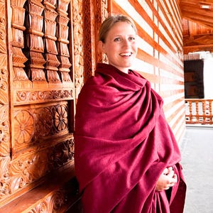 Large Burgundy Peace Silk MEDITATION SHAWL – Handwoven Ahimsa Silk Wrap for Buddhist Practice, Yoga, Mindfulness, Travel - SAKSHI Different