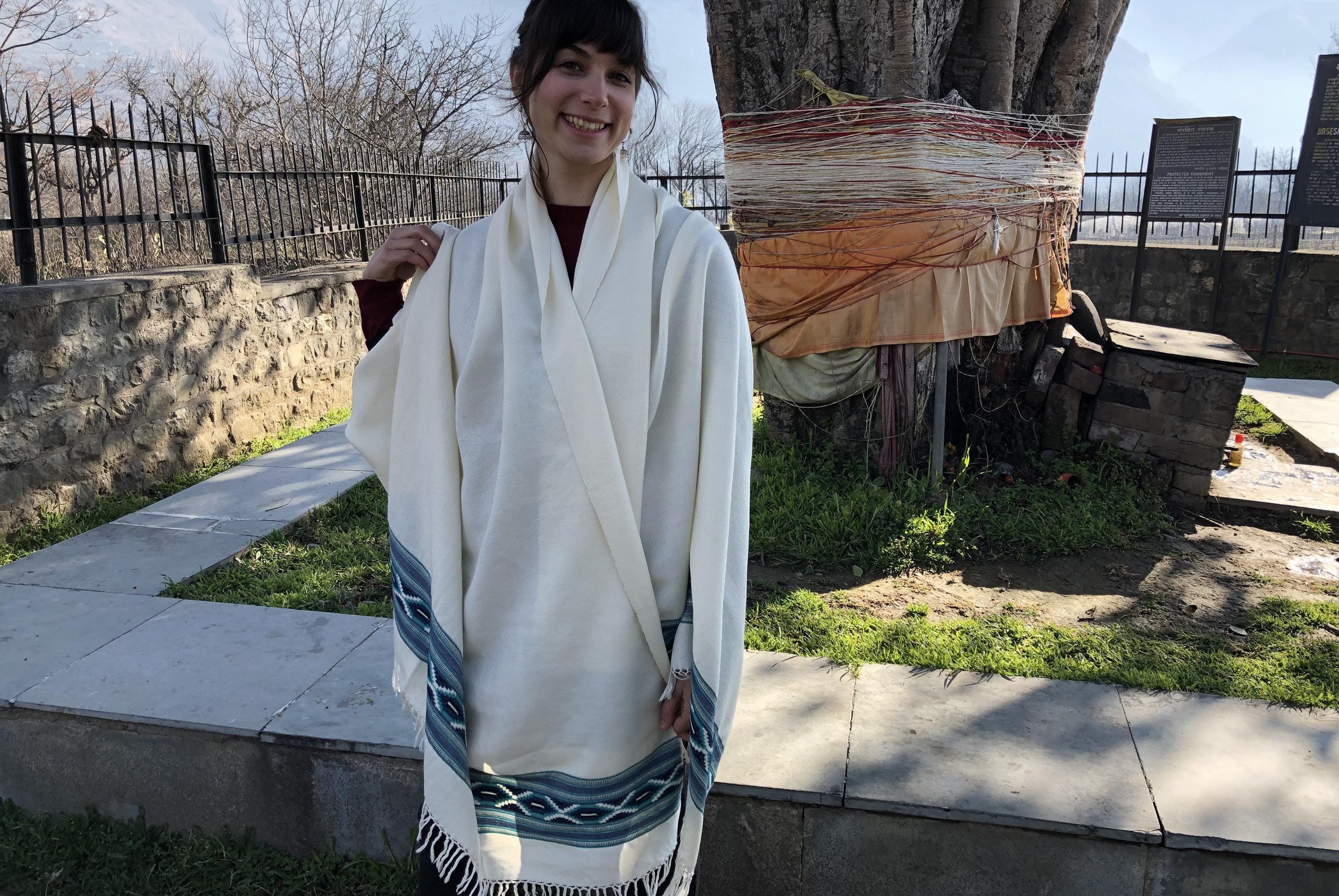 SWATANTRA MEDITATION ショール - 祈りのショール - 瞑想ブランケット - ウールショール - エスニックショール - クリームショール - 手織り ESPRITDELHIMALAYA