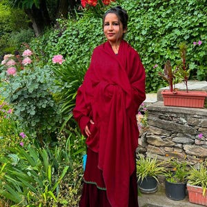 SHUNYATA - Large Merino Wool Shawl - Red Burgundy