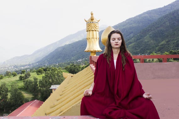 BUDDHA CLASSIC MEDITATION Shawl - Prayer Blanket - Buddhist Tibetan Large Wrap - Red Burgundy Color | EspritdelHimalaya