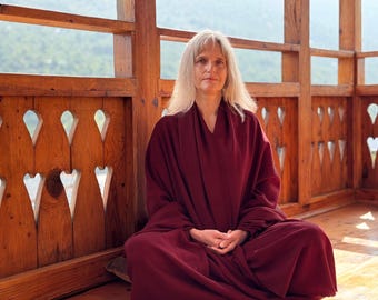 LAMA - Large Meditation Blanket - Dark Burgundy