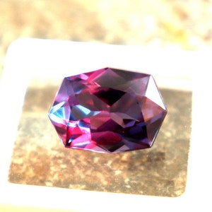 Excellent Quality Natural Alexandrite Stone Certified Alexandrite Faceted 10CT Sharp Octagon cut Alexandrite Loose Multi Color Alexandrite