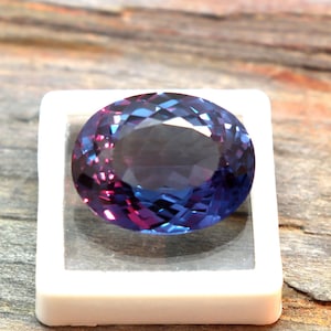CGI Certified Alexandrite Stone AAA Quality Alexandrite Multi Color Changing Alexandrite Oval Cut 16-18Ct Mined Alexandrite Valuable Stone image 4