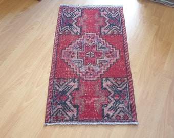 Small area rug 49x88 cm red oriental bath rug 869